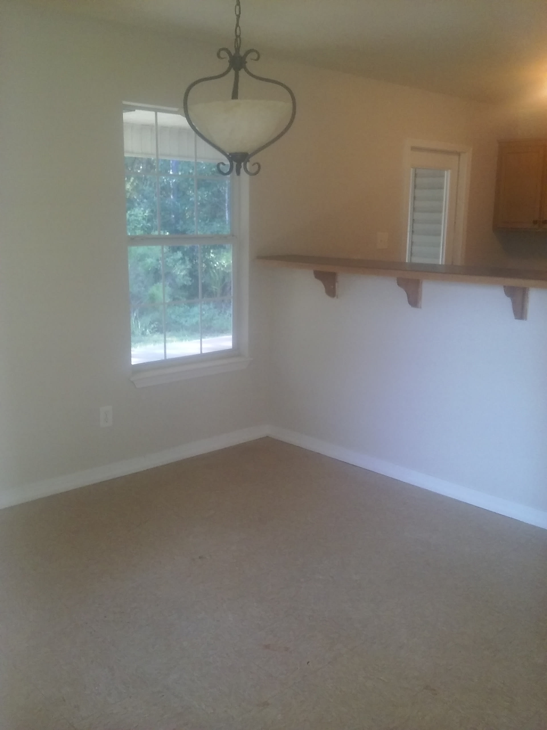 1221 Oak St – photo 2