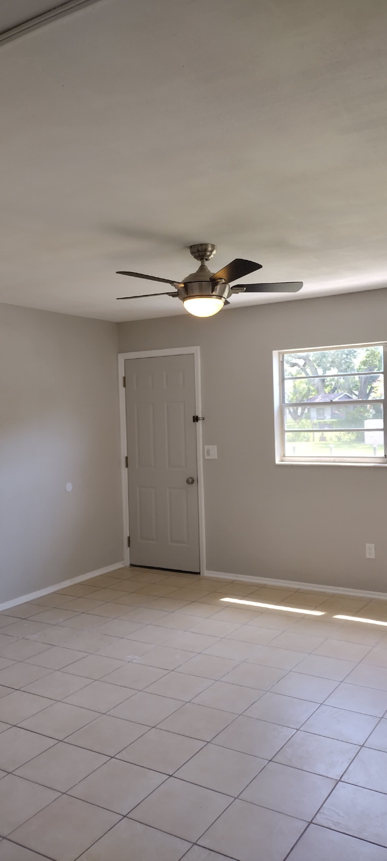 5301 E 18th Ave – photo 3