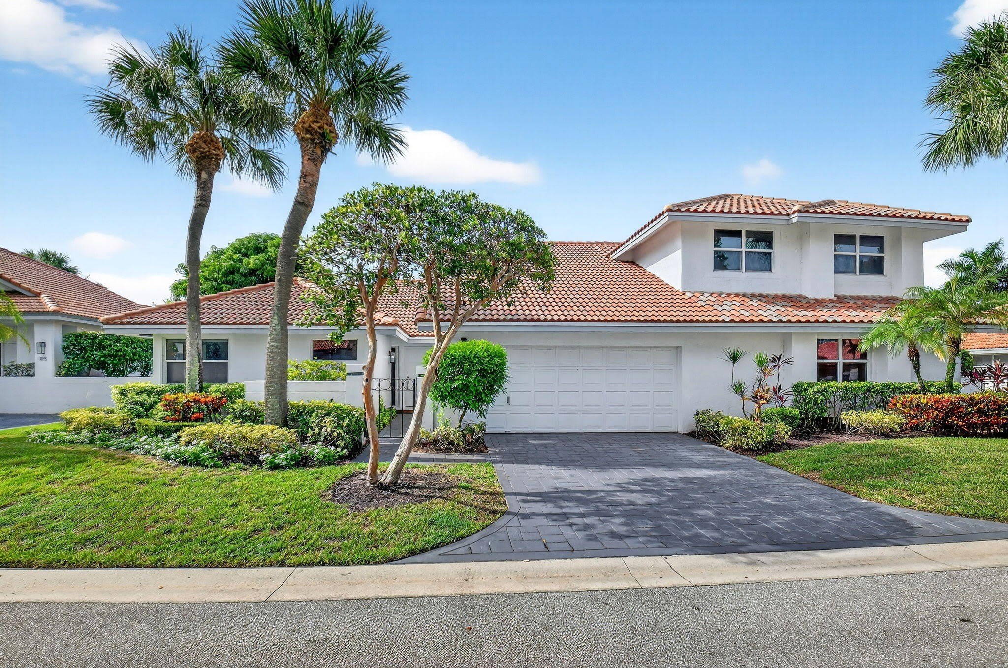 2218 NW 52nd Street – photo 2