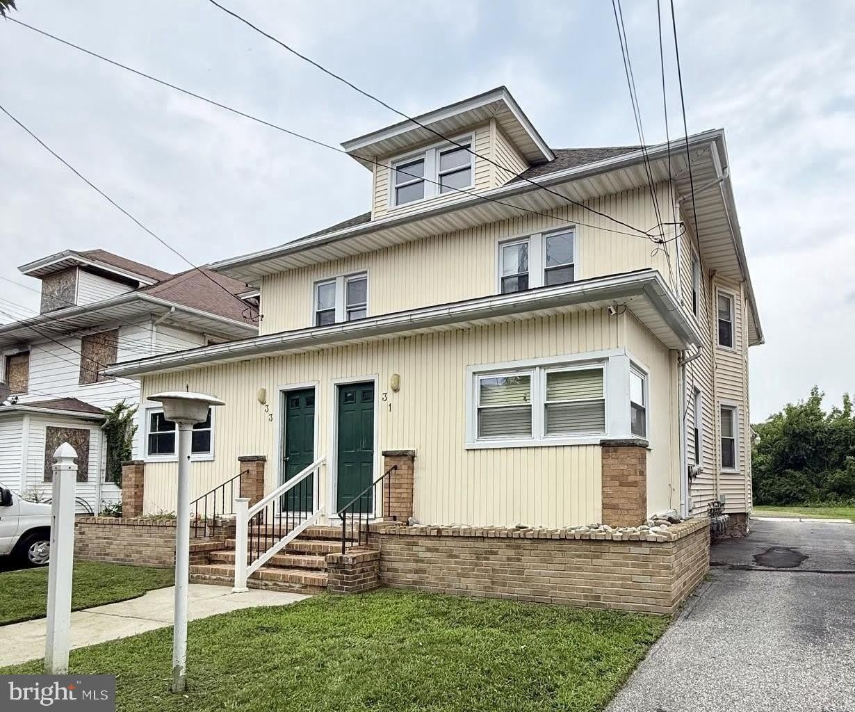 31 W MAIN Street – photo 1
