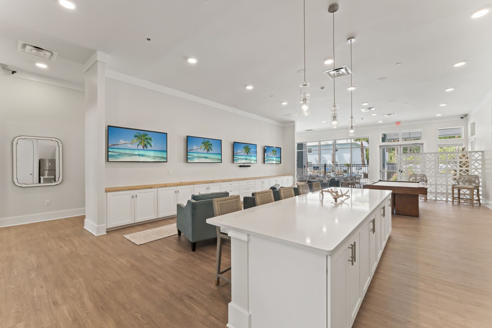 Surf Apartments – photo 1