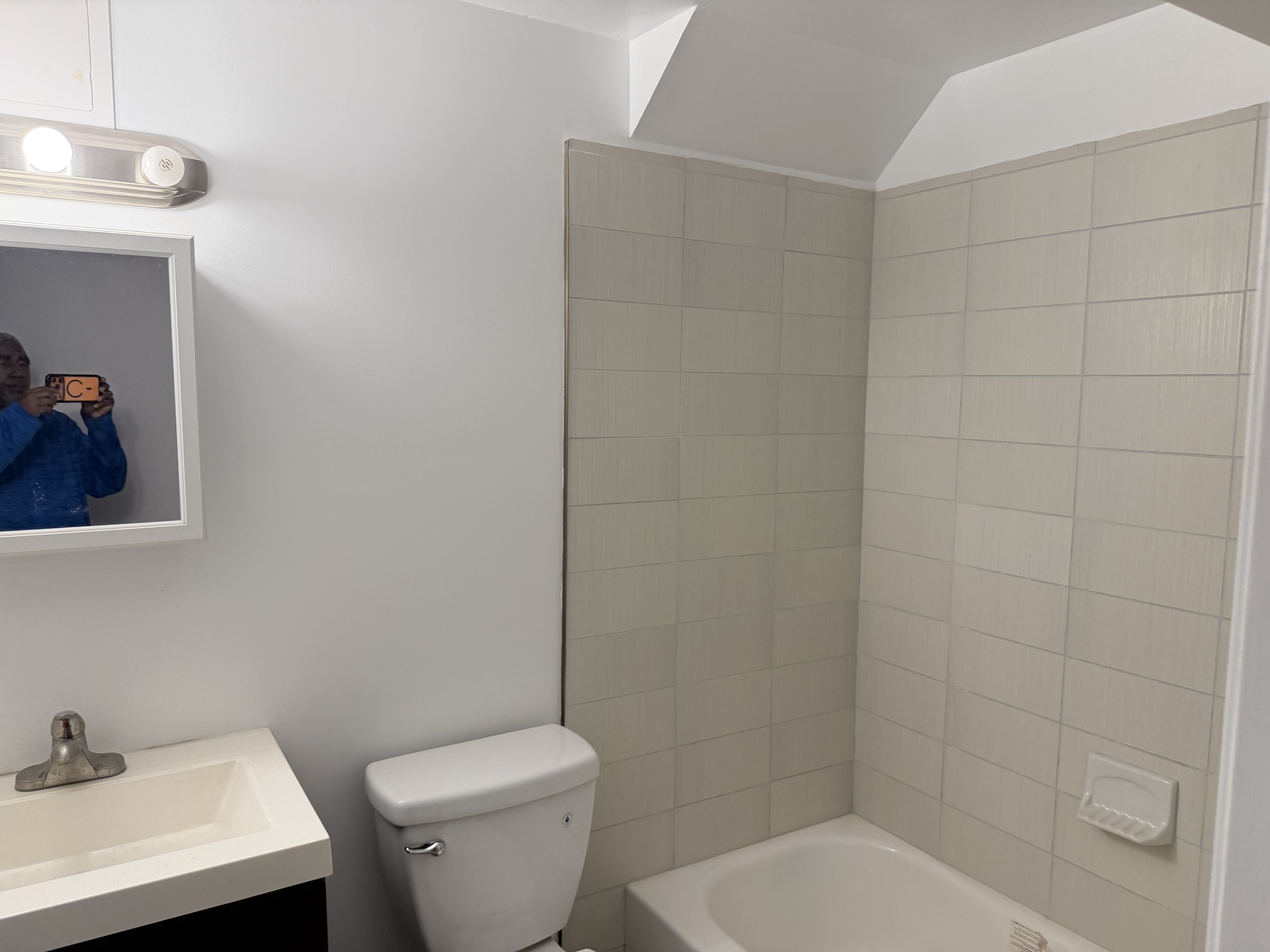 1237 Alabama Ave Se – photo 2