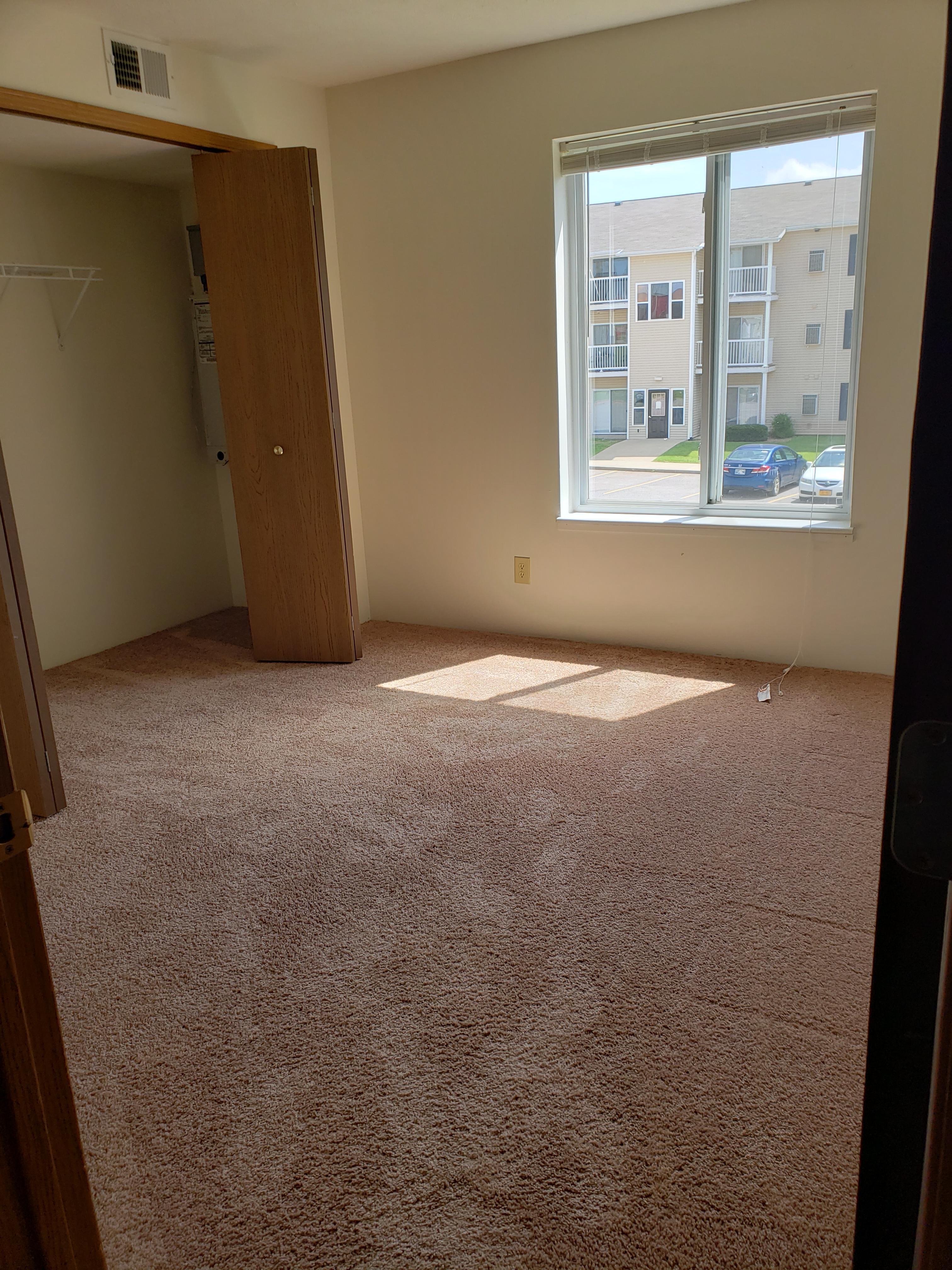 Ross Estates – photo 5
