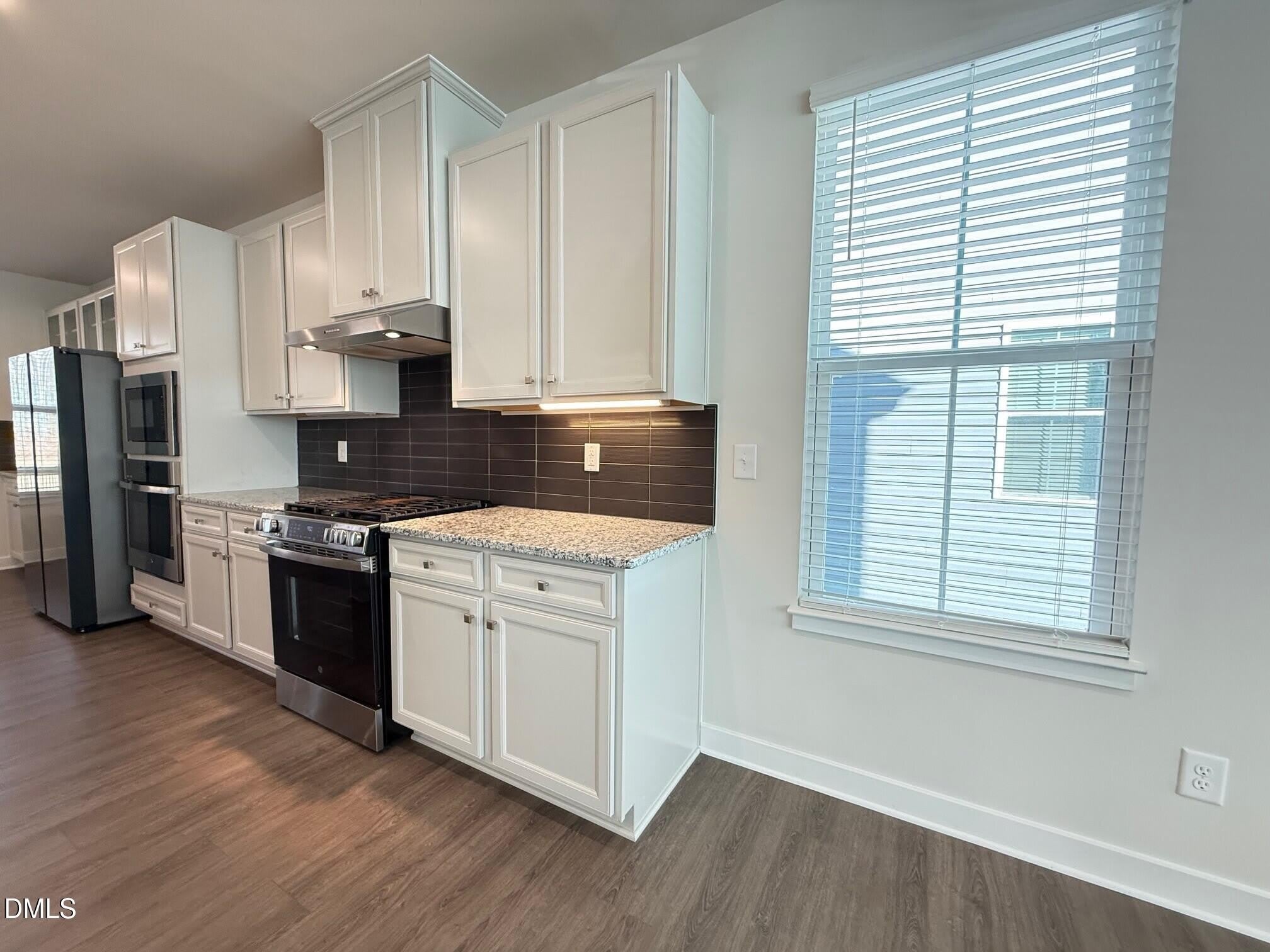 1362 Chowan Avenue – photo 3