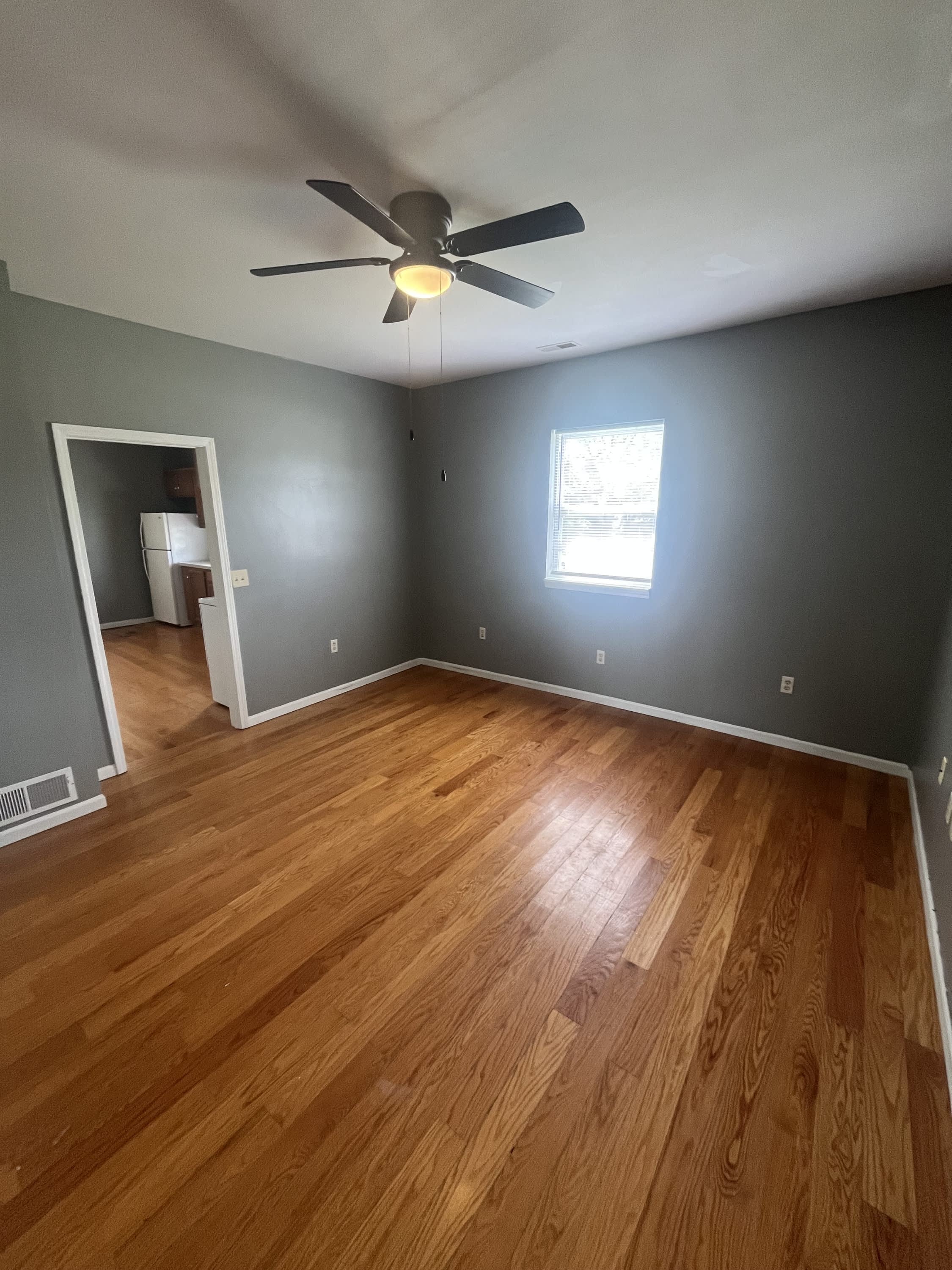 707 South College Street – photo 4