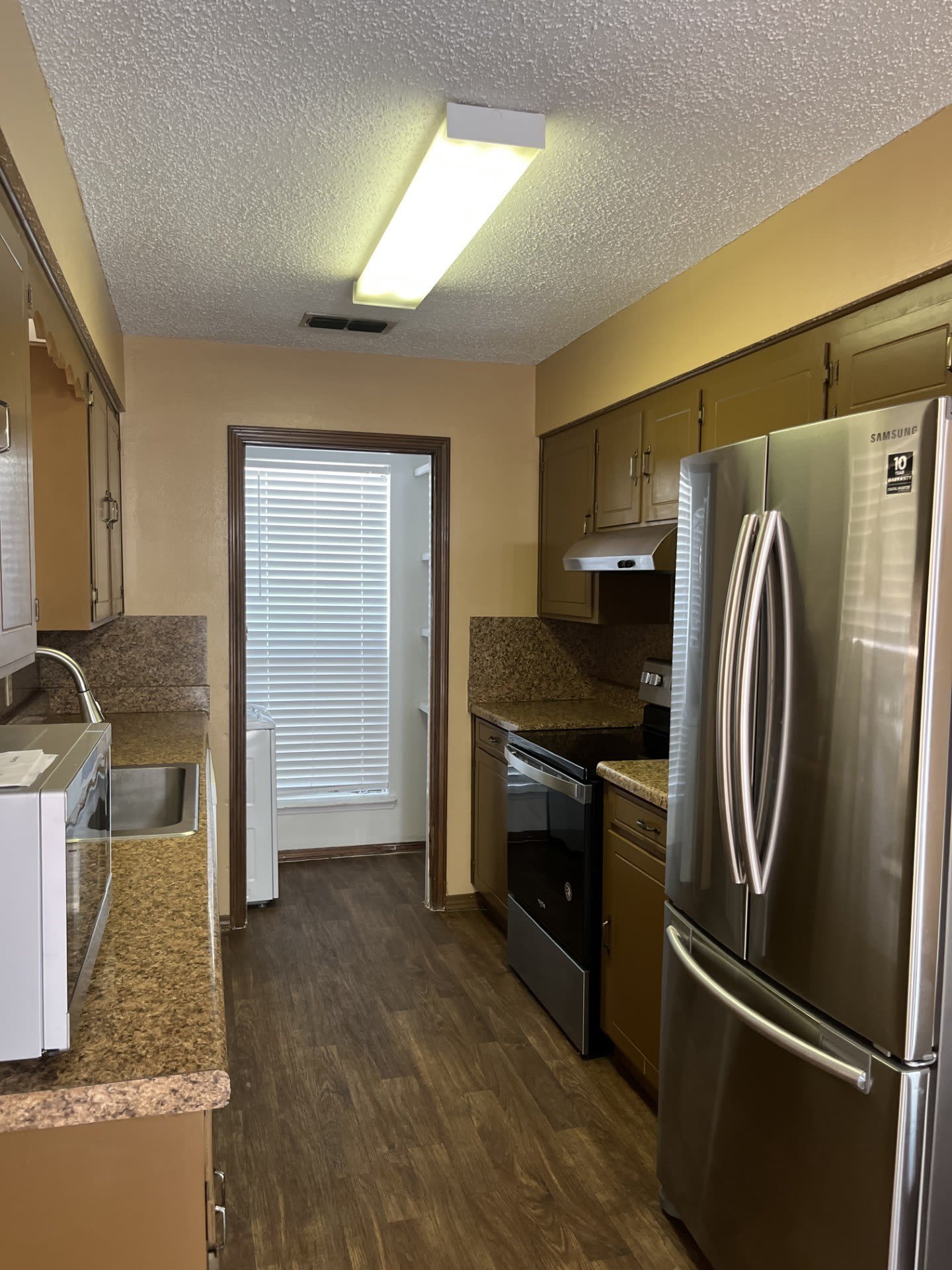 4708 Longstreet Place – photo 2
