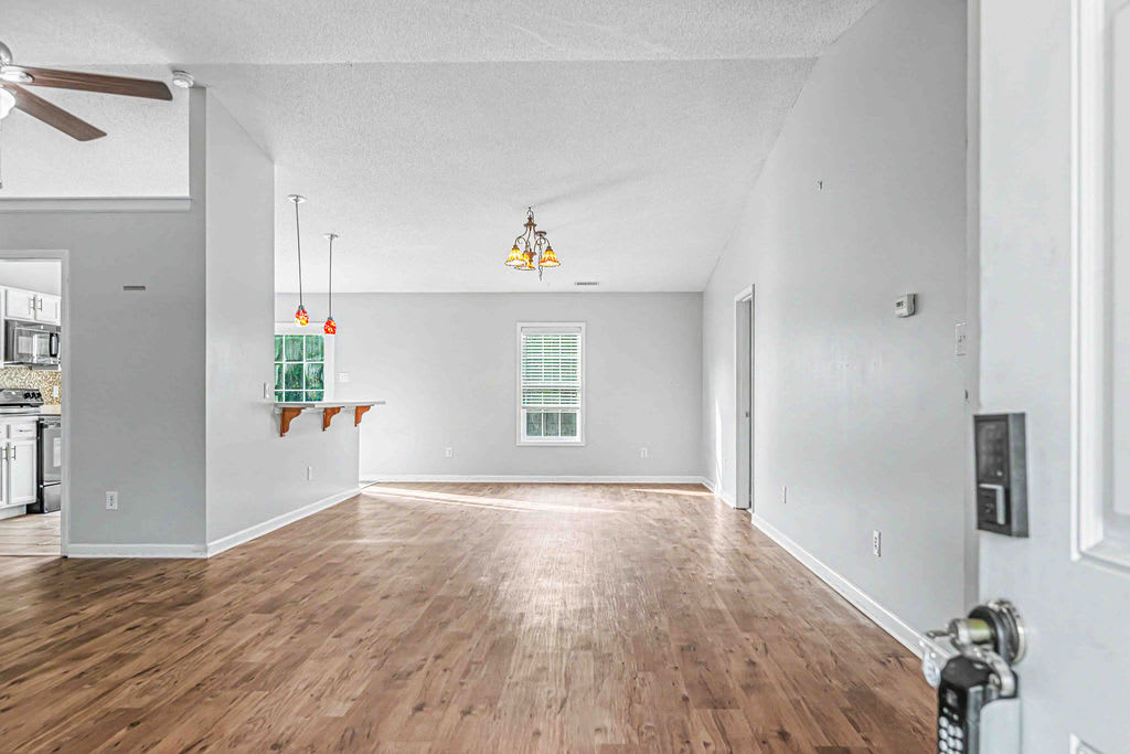118 Magnolia Lane – photo 3