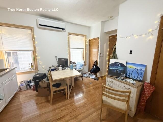 206 Hanover St. – photo 2