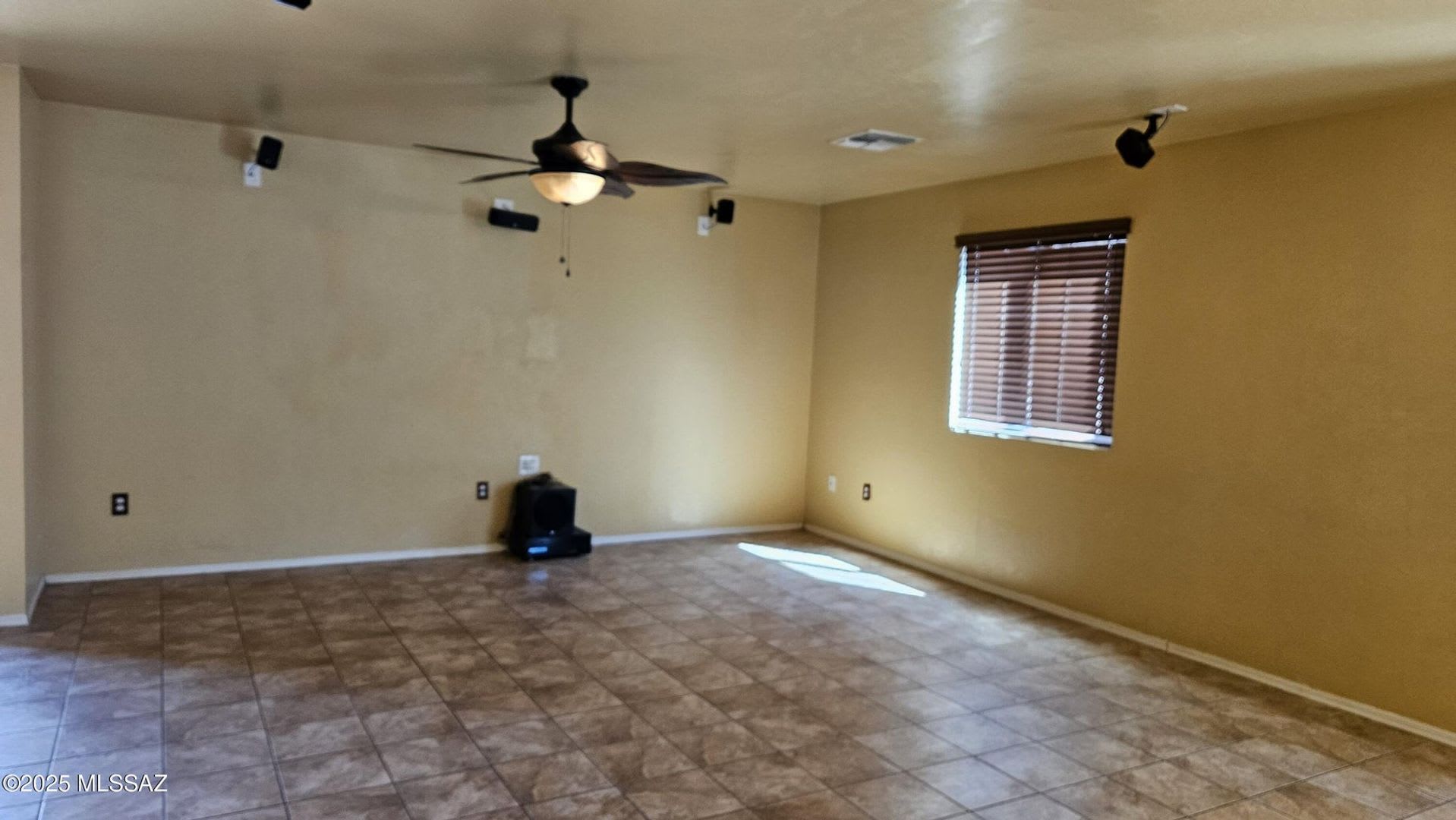 Rancho Valencia 3 bedroom, 2 bath unfurnished home. – photo 5