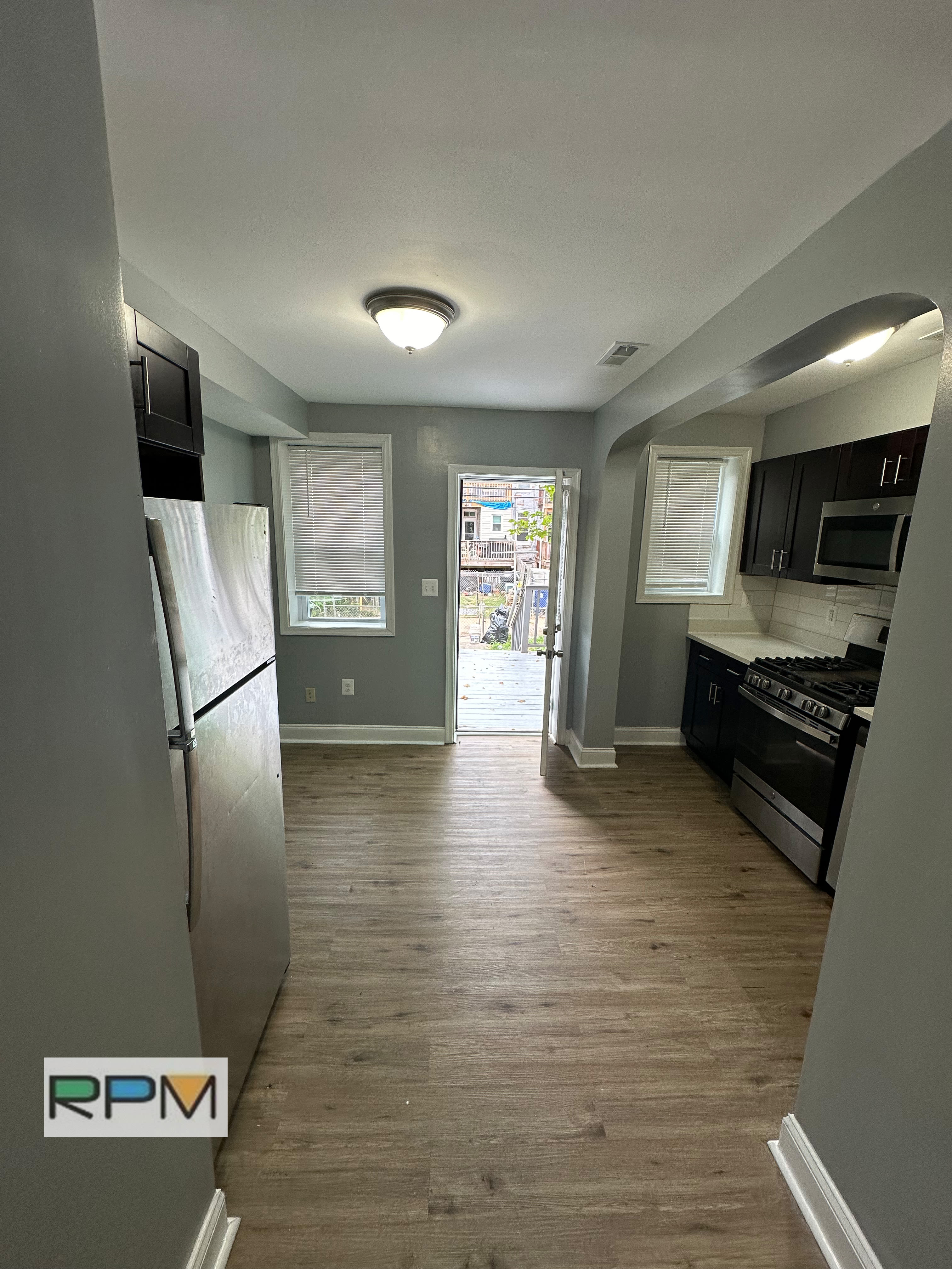 5133 Nelson Ave – photo 5