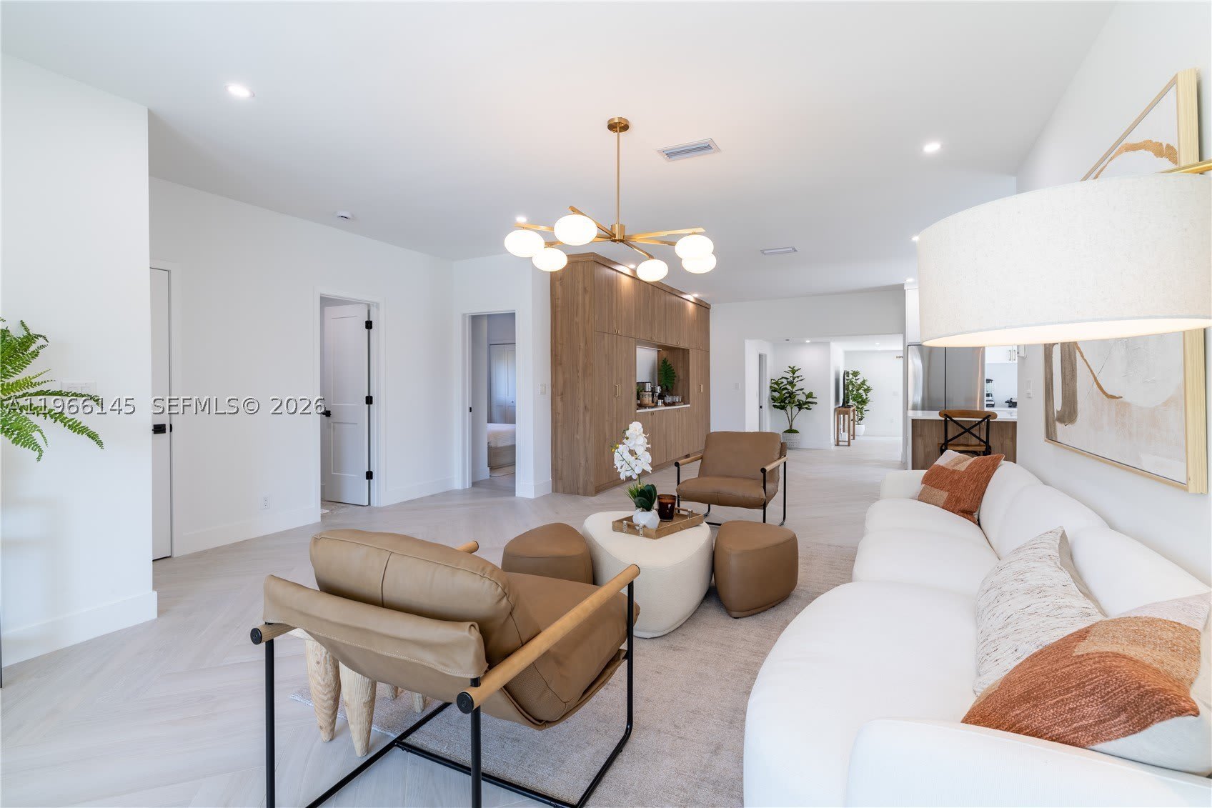 1420 Sw 17Th St – photo 4