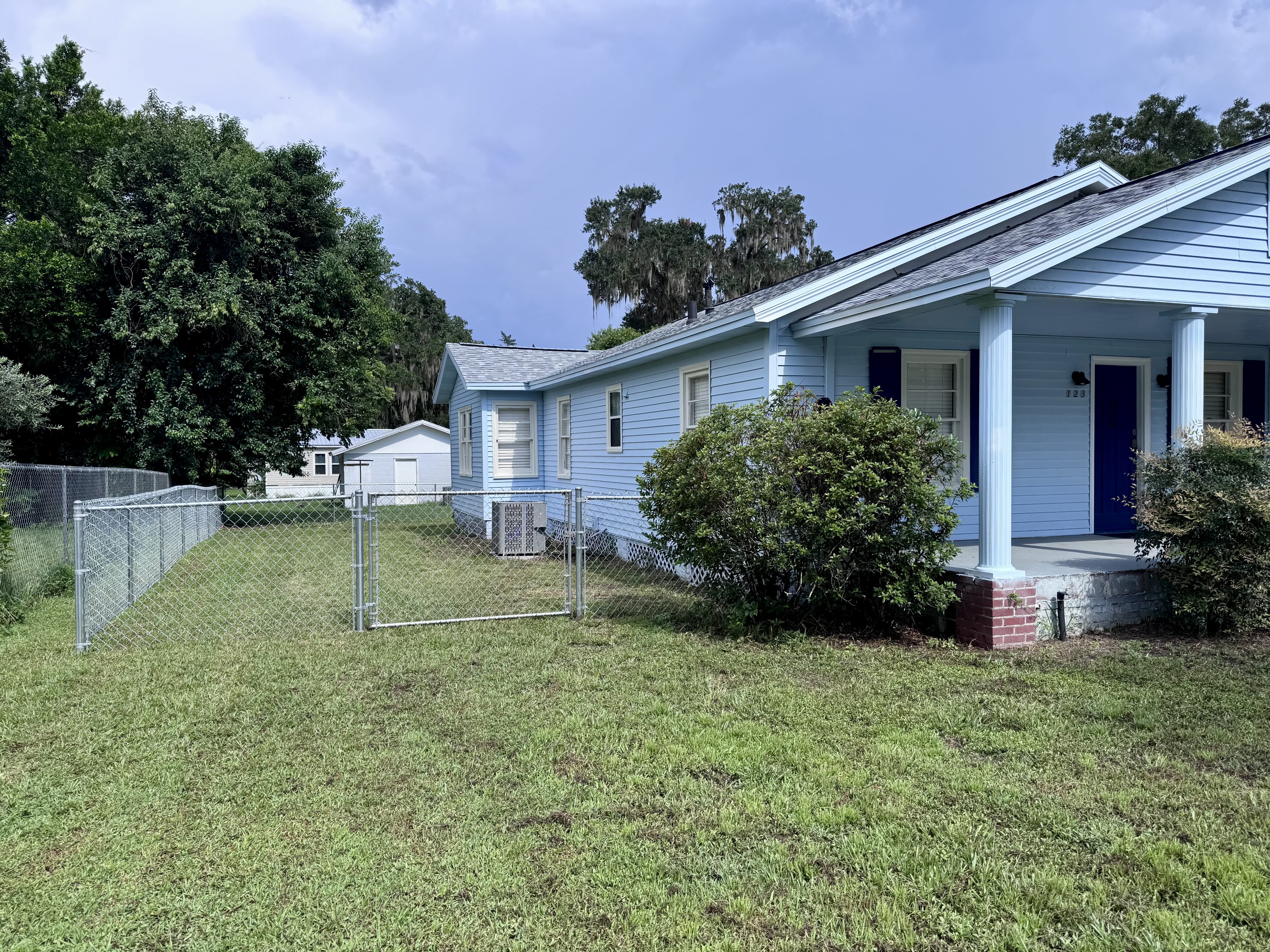123 Se 1St St – photo 4