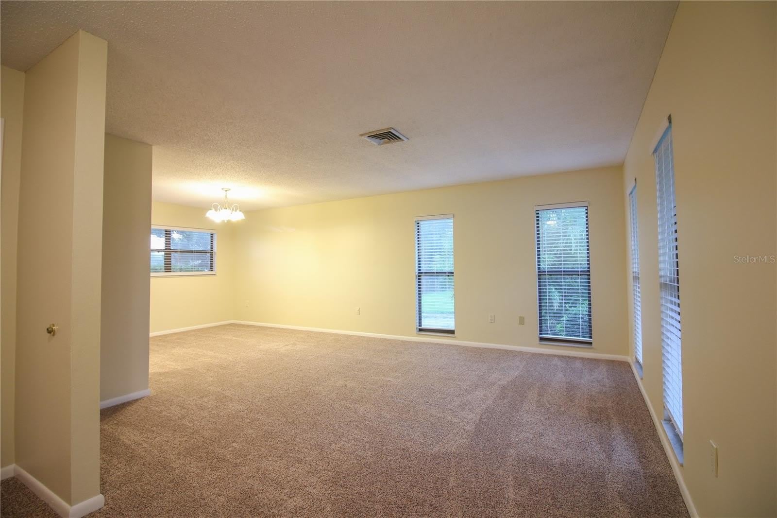 2014 CHARNES Drive – photo 3