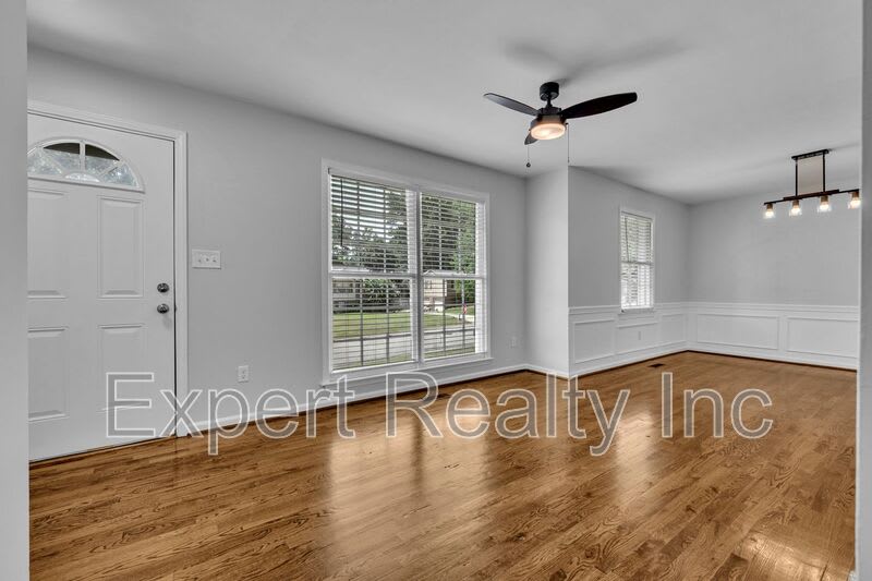 1064 Caribbean Circle – photo 2