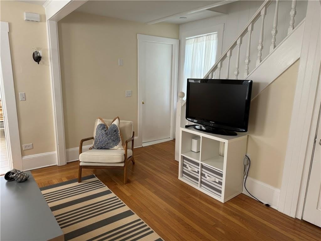 49 Connection Street – photo 3