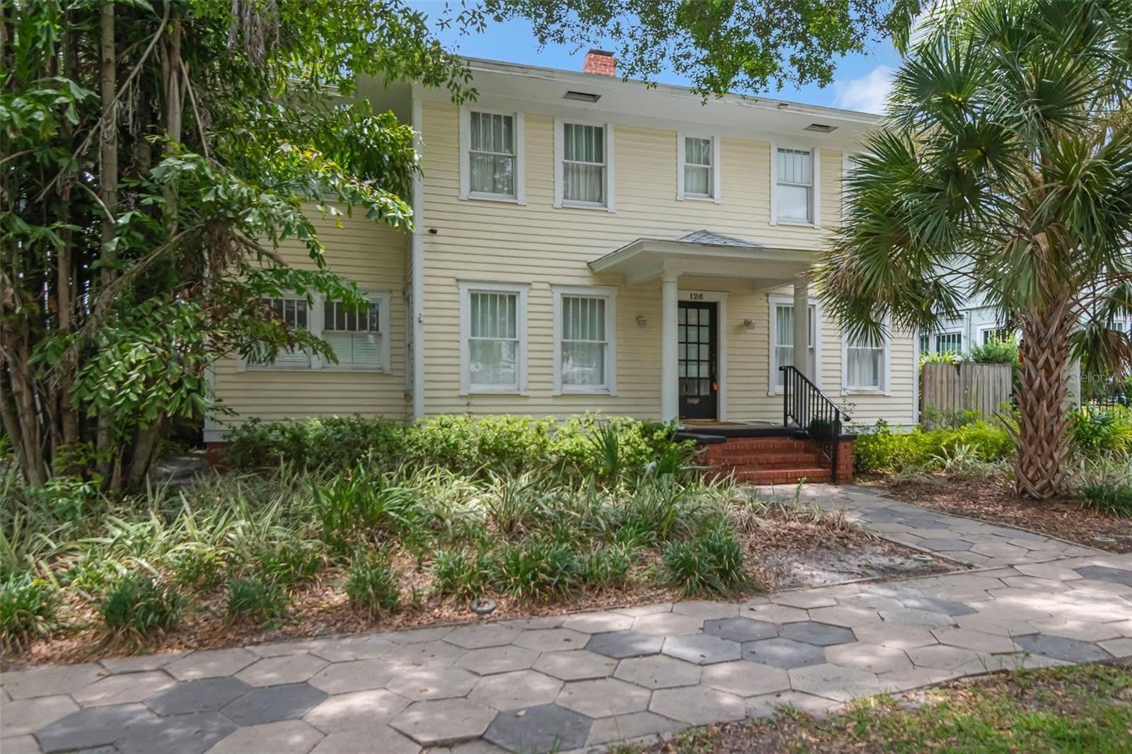 126 8TH Avenue NE – photo 2