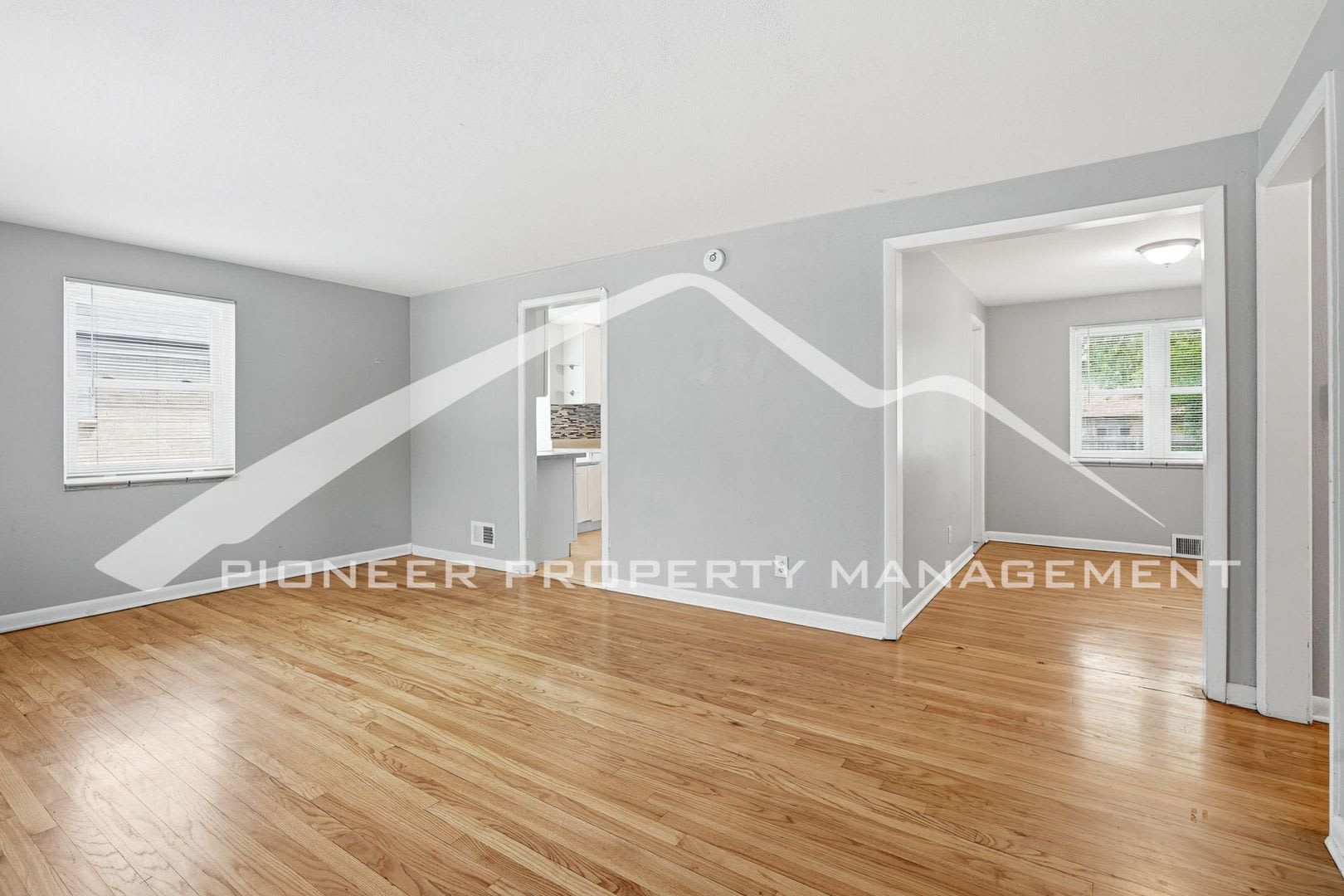 Spacious Home with Washer/Dryer and Fenced Yard – photo 3