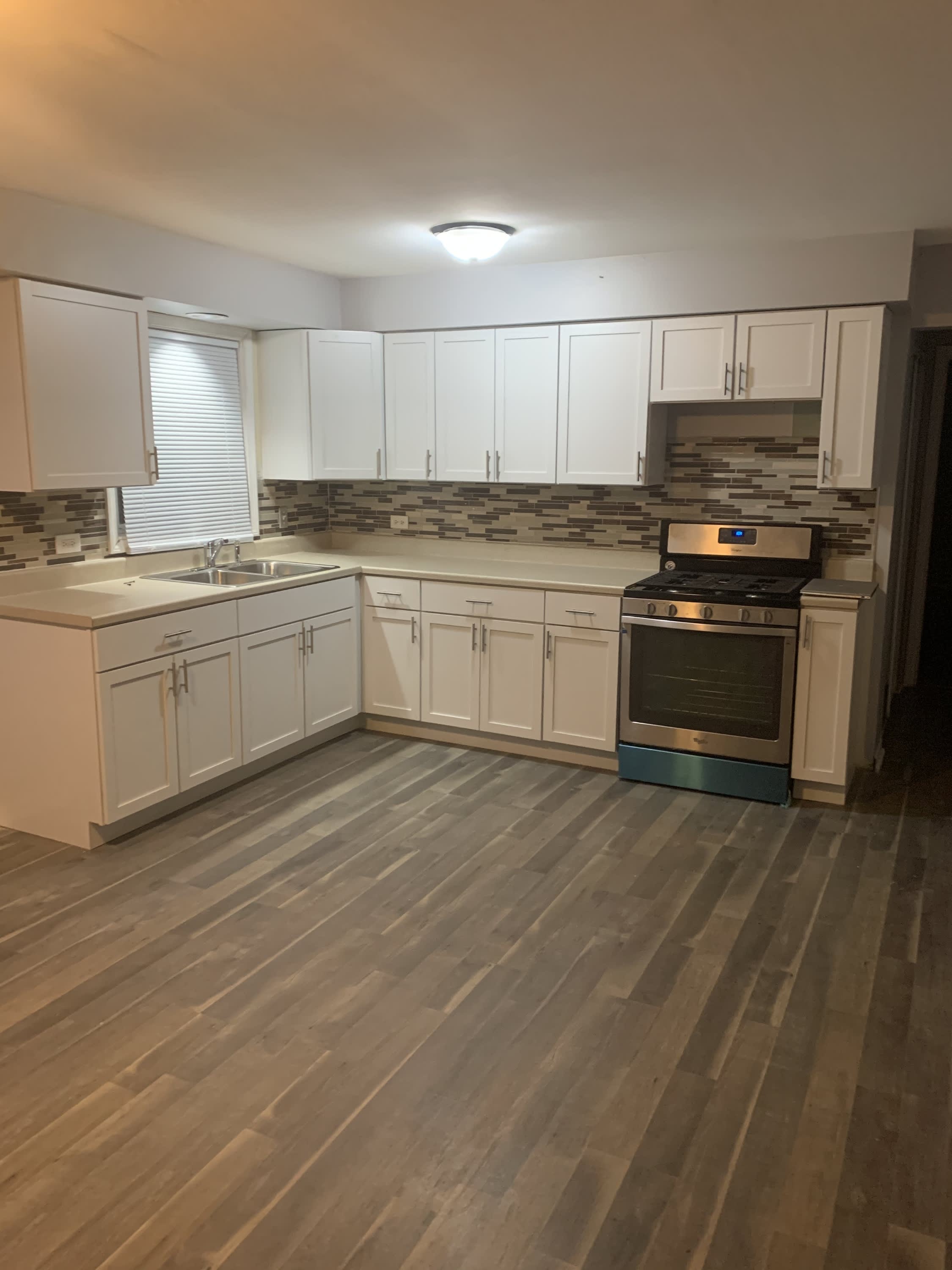 1645 Downs Dr Apt 2 – photo 1