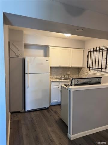 18449 Albany Street – photo 3