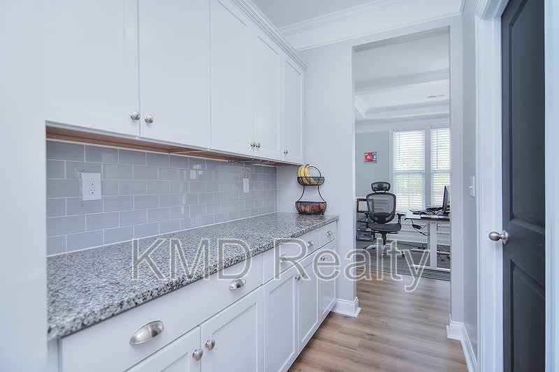 1445 Overlea Place Nw – photo 5