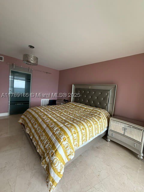 18911 Collins Ave – photo 5