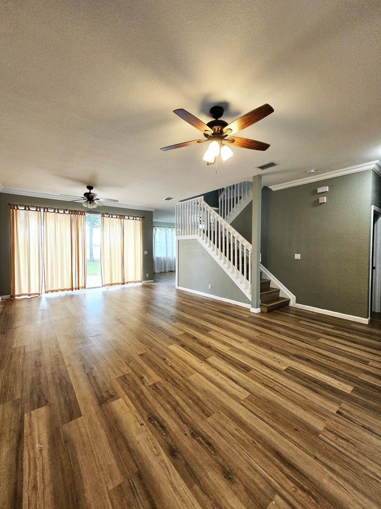 169 Berenger Walk – photo 2