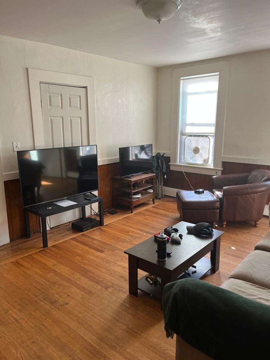 53 W 7th – photo 4
