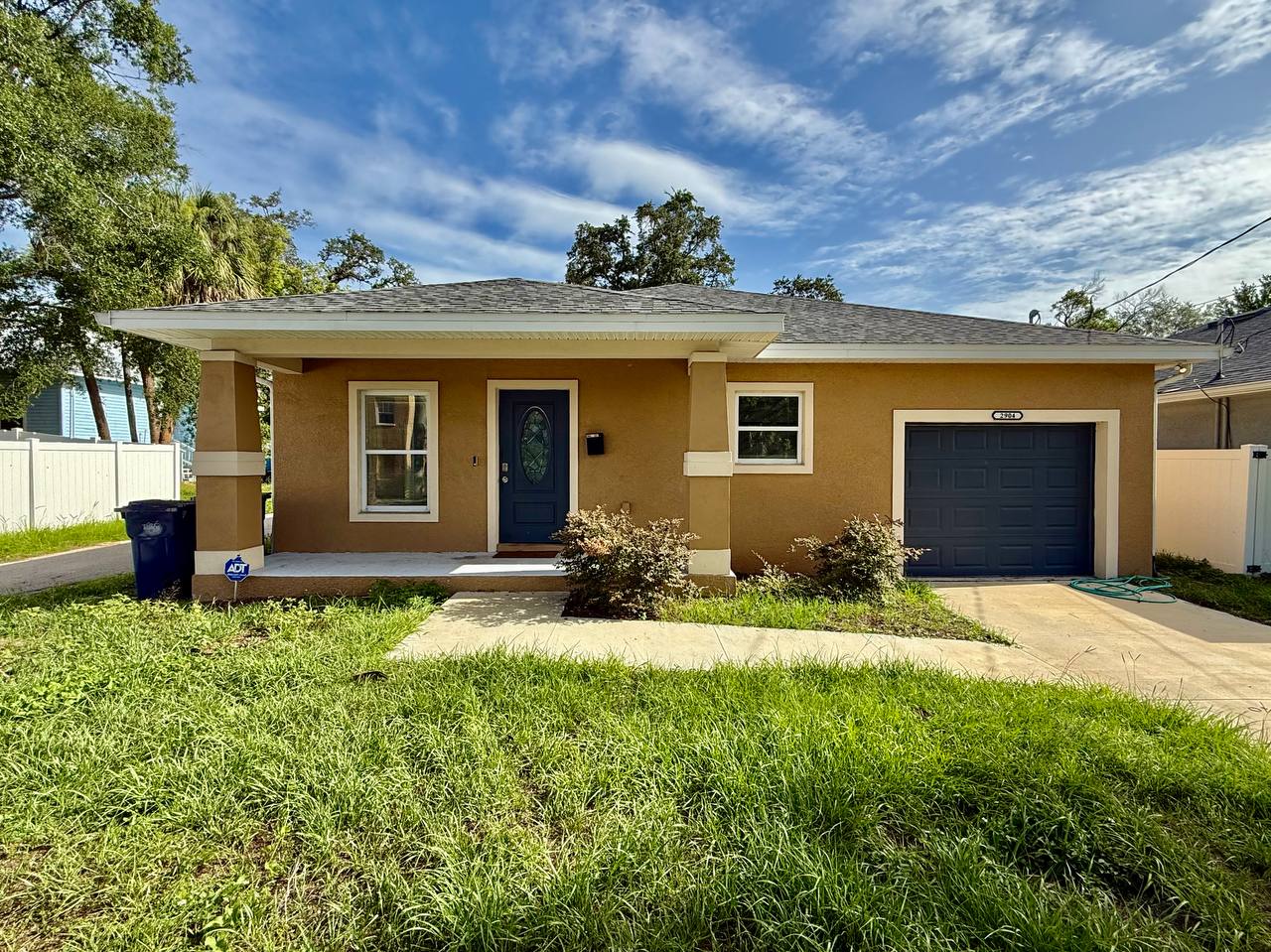 2904 E Columbus Dr – photo 1