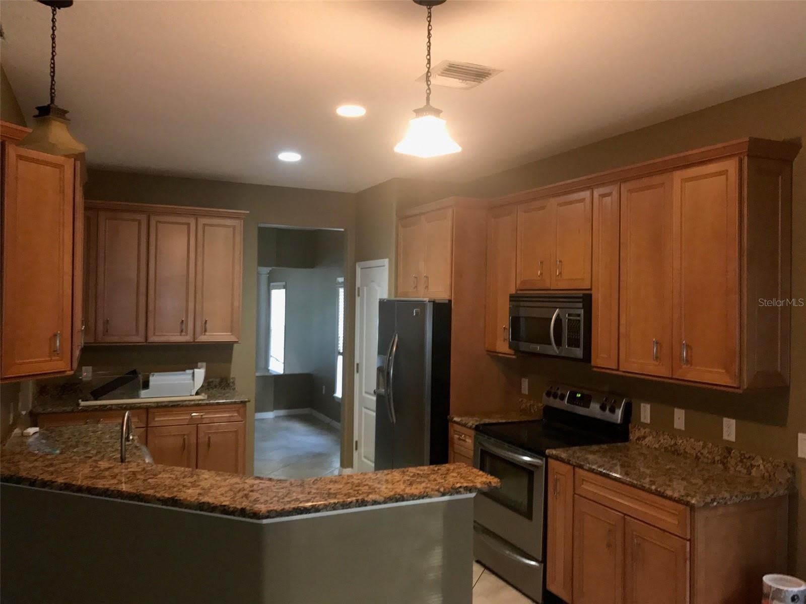 1530 SALEM Drive – photo 4