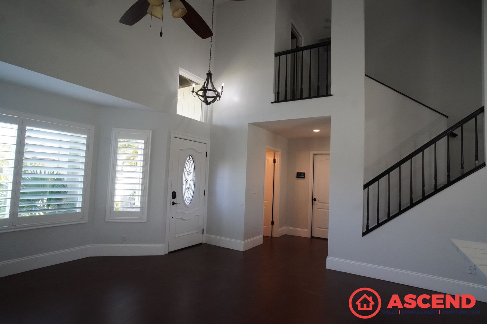 Spacious 3BD/3BA Home with Private Pool in Desirable Bakersfield 93312 — $500 Off First Month! – photo 4