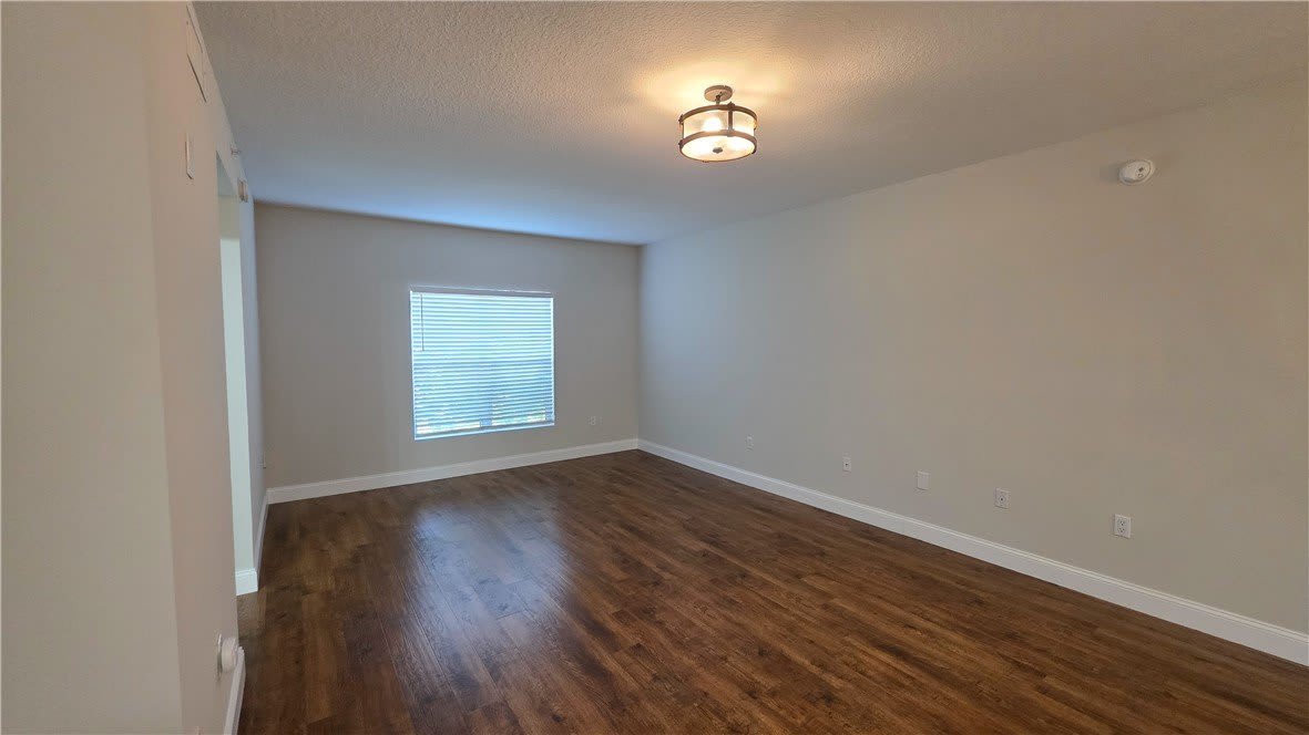5090 Fairways Circle – photo 3