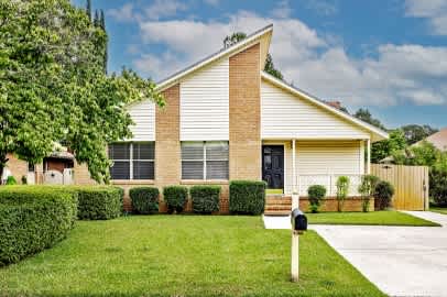 4607 Hoe Court – photo 1