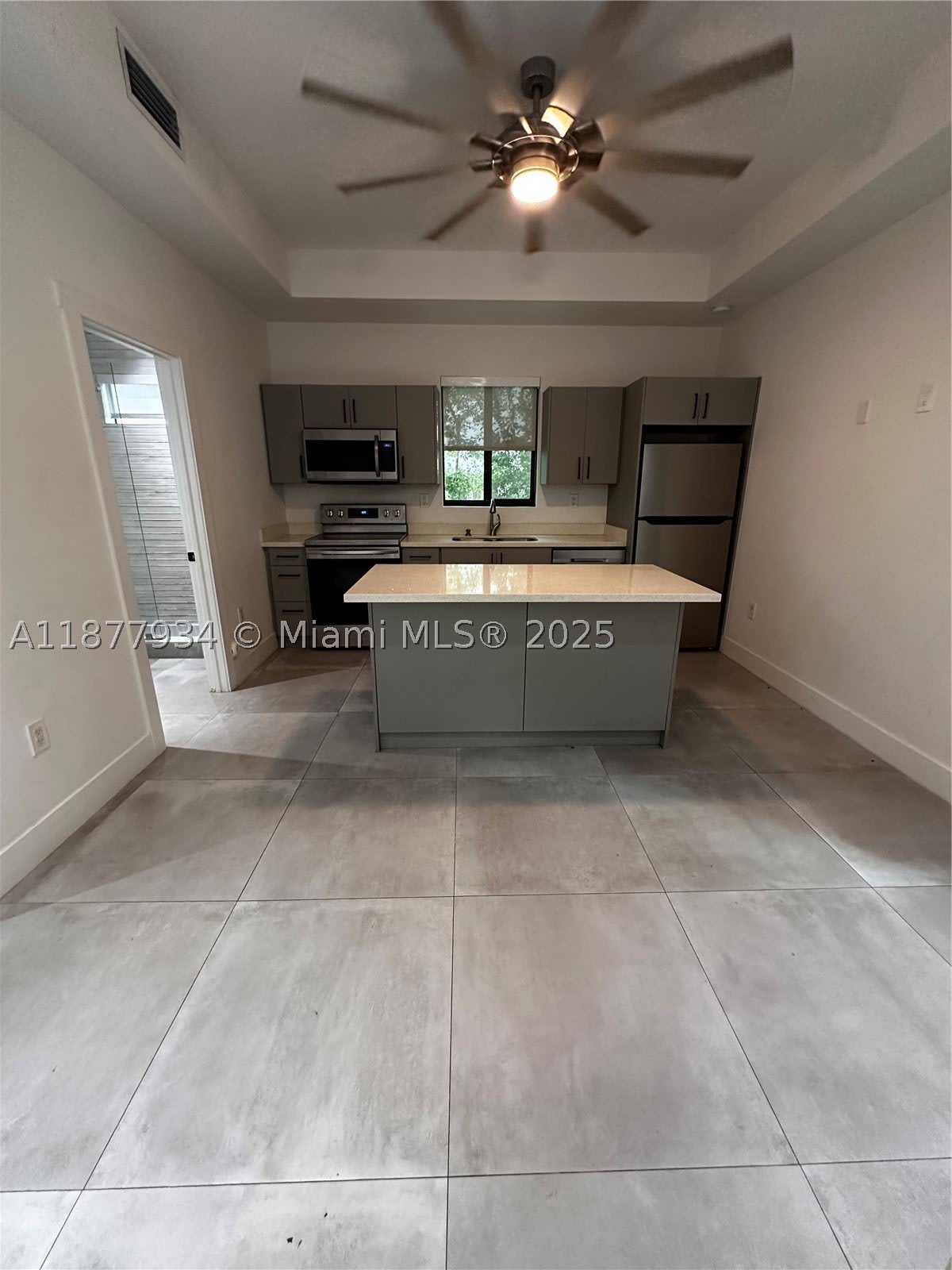 14 Coral Dr – photo 4