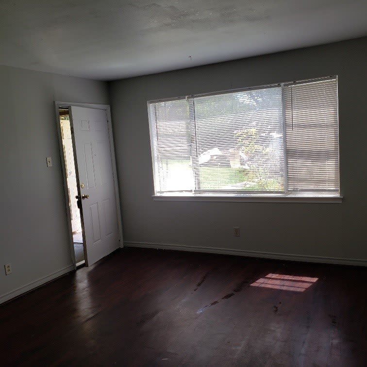 400 Oak Drive – photo 2