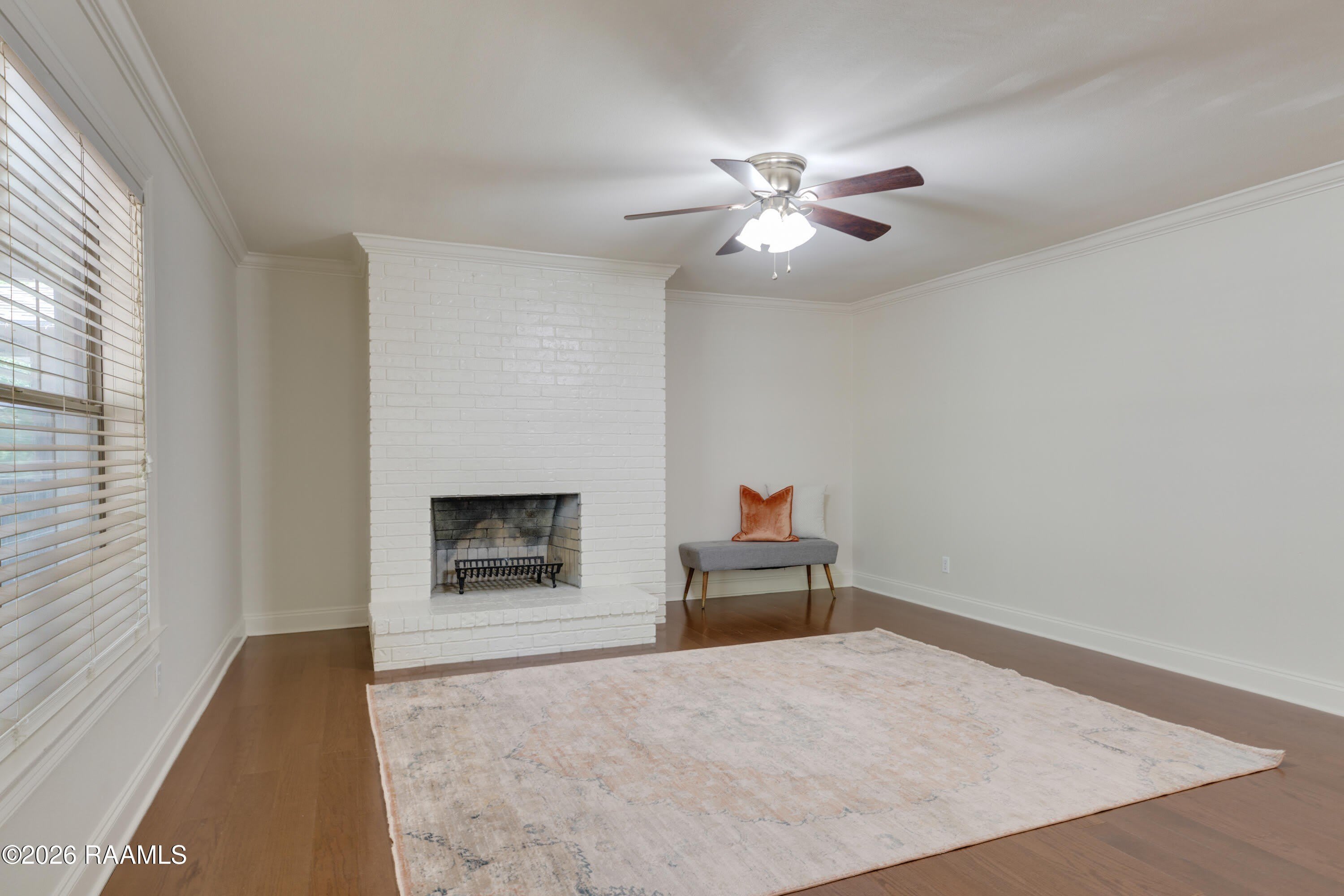 112 Hillside Drive – photo 4