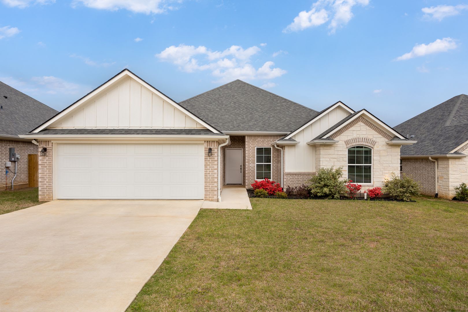 Gorgeous 4 bedroom in south Tyler – photo 1