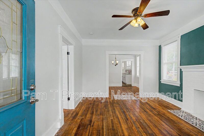 2009 Atlantic Ave – photo 4