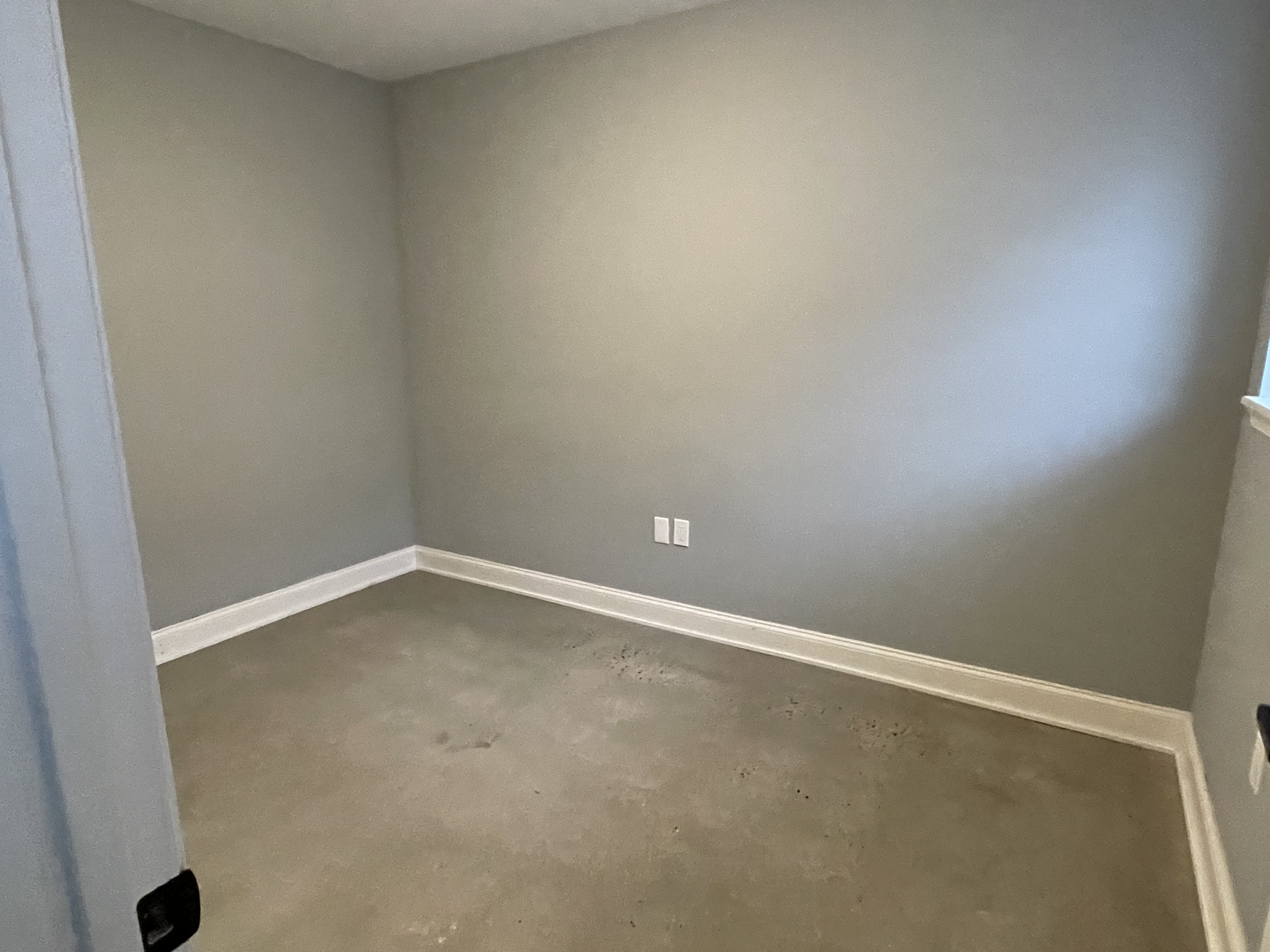 49 Belmont Ave – photo 4