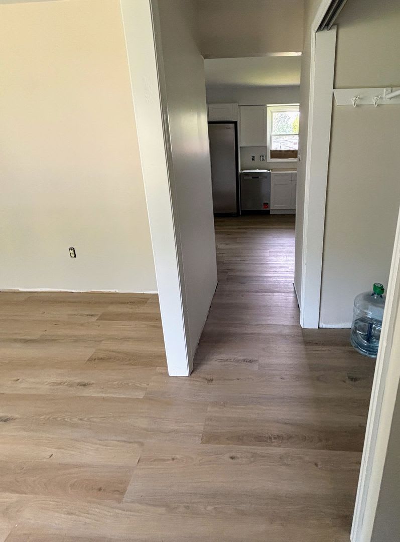 Remodeled 4bed/2Bth in Newark- Showing Friday 8/28 6pm-6:15 – photo 5