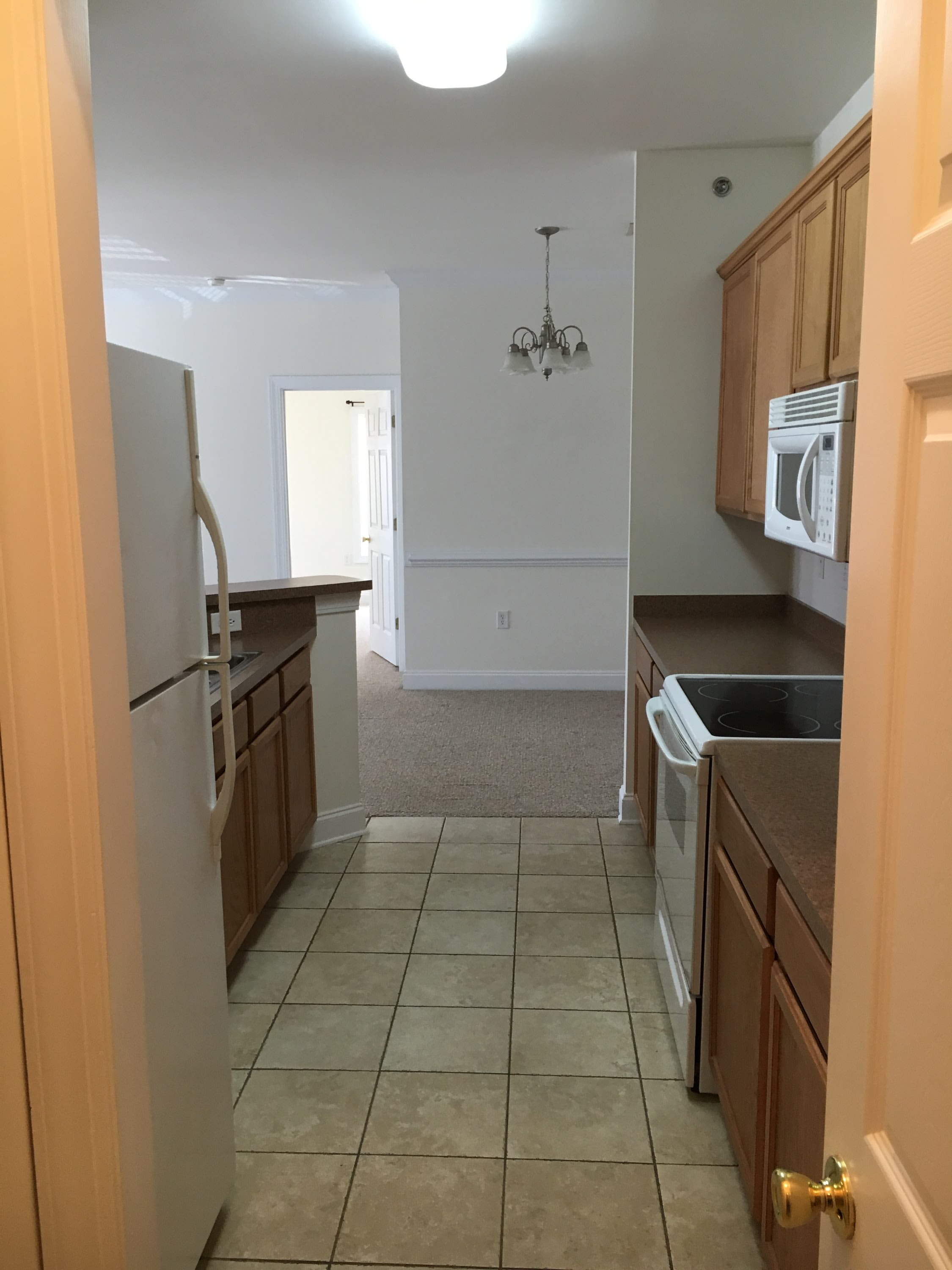 2017 Silvercrest Dr. 25F – photo 4