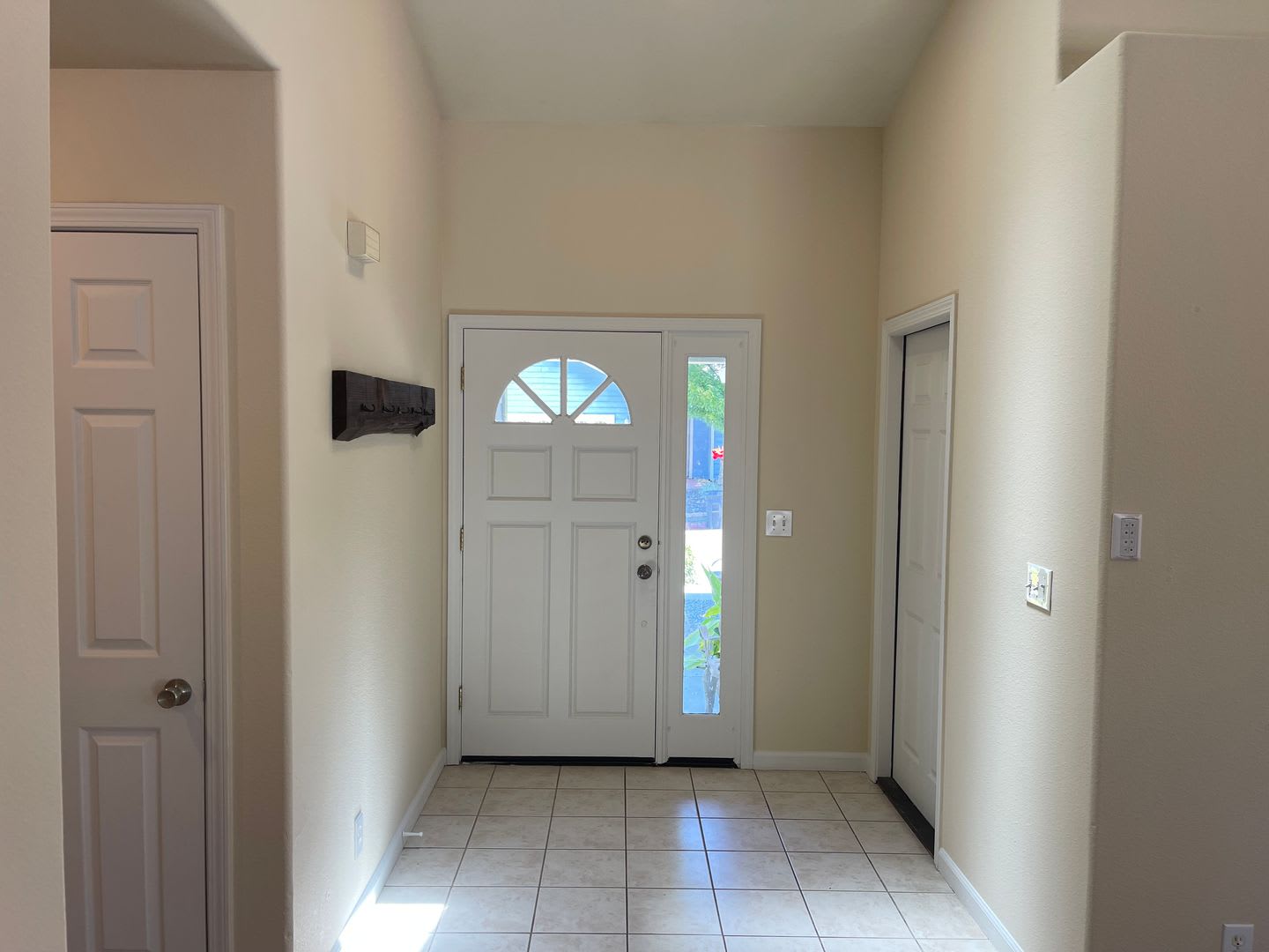 3Br 2Ba Home With Golf Course Access – photo 5