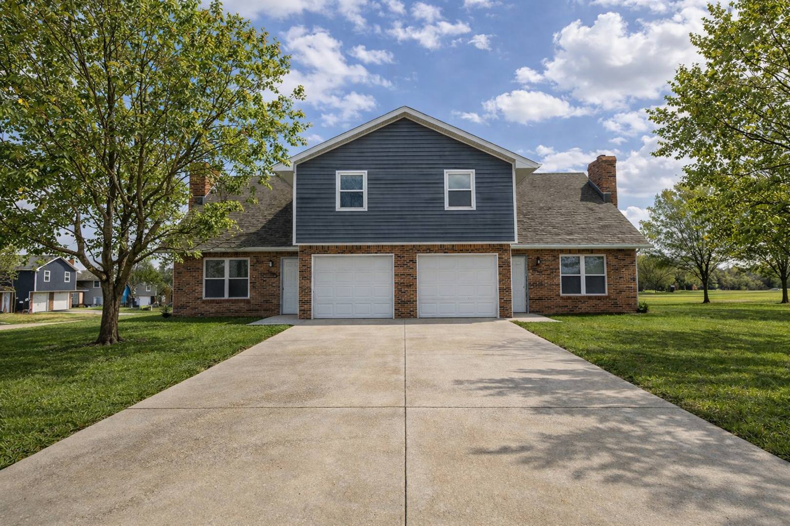 Large 3 bedroom Duplex – photo 1