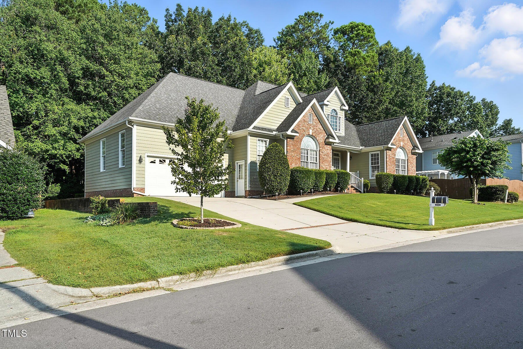 104 Vatersay Drive – photo 2