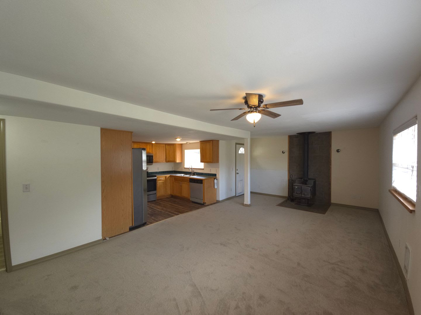 3 Bedroom 2 Bath – photo 3