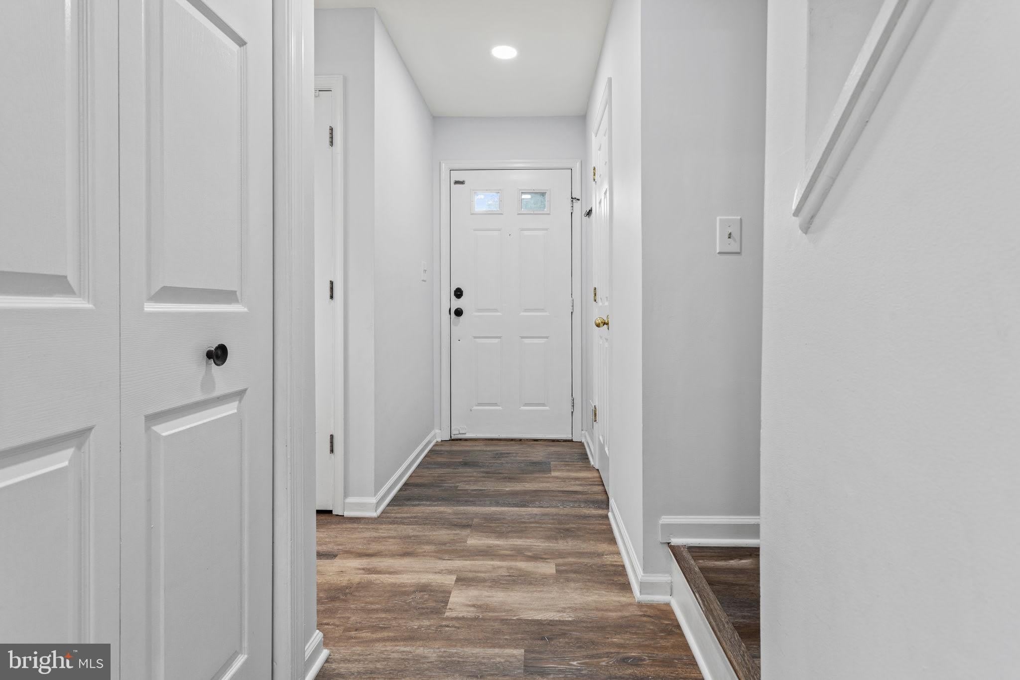 6608 E BEACH Drive – photo 3