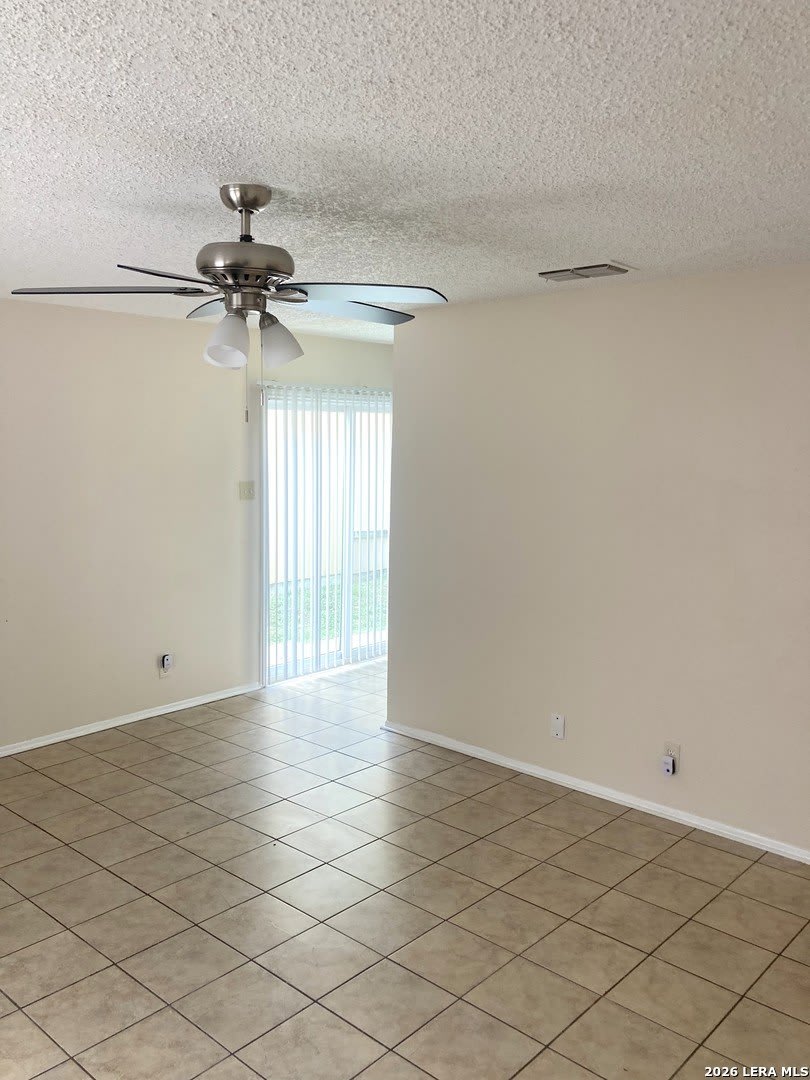 4339 LEHMAN DR – photo 2
