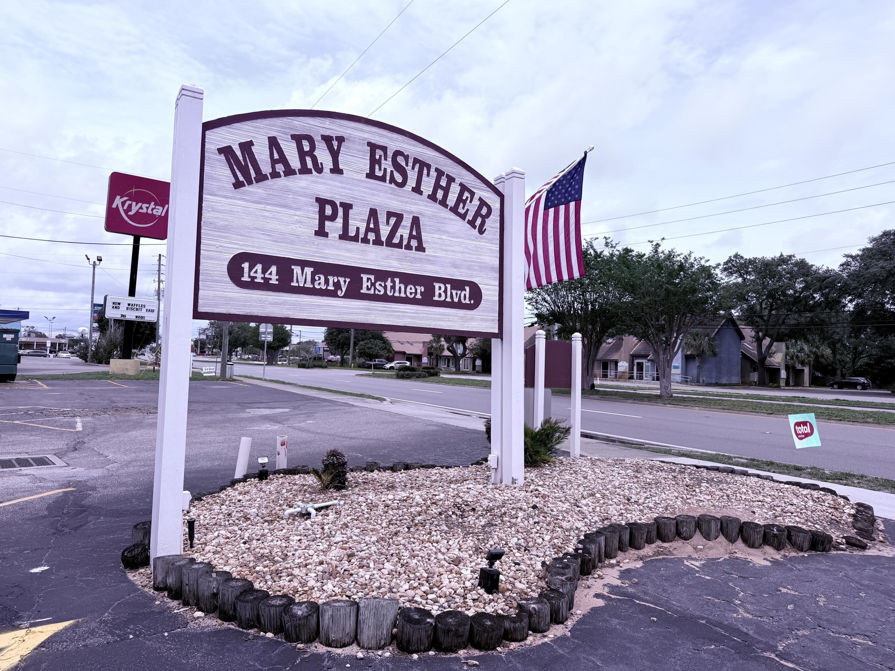144 Mary Esther Boulevard – photo 4