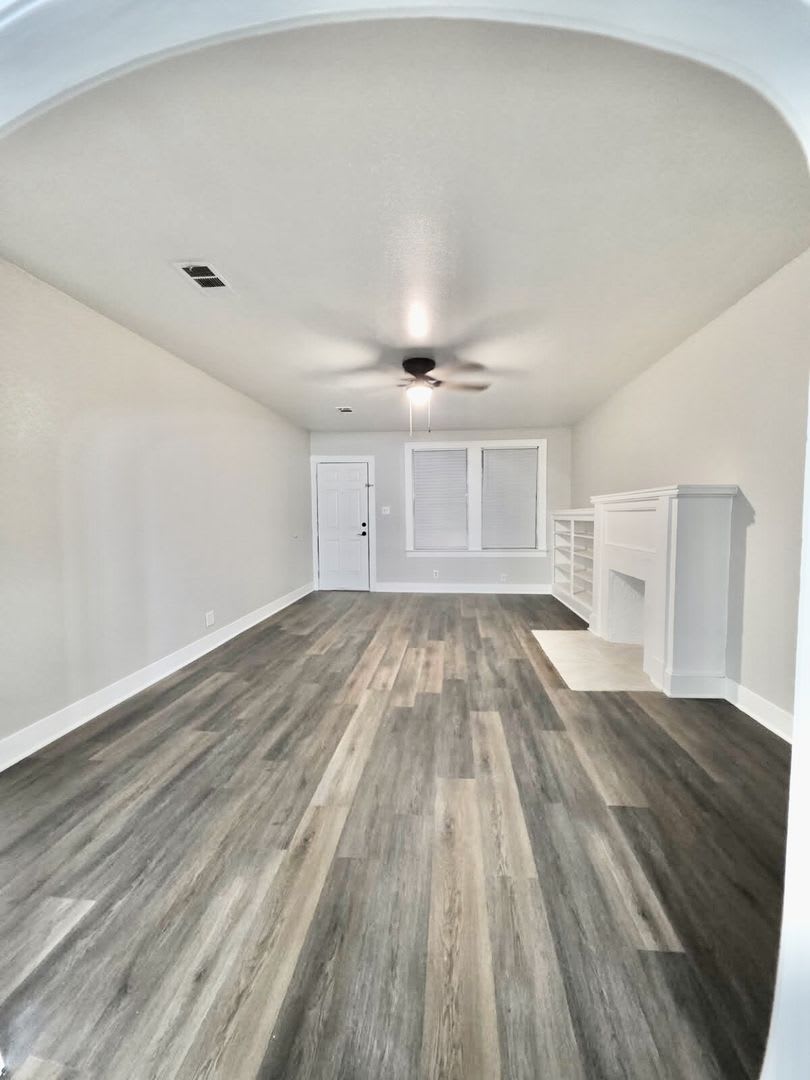 500 Off First Month S Rent Move In Special Adorable Remodeled Highland Centenary Home – photo 3