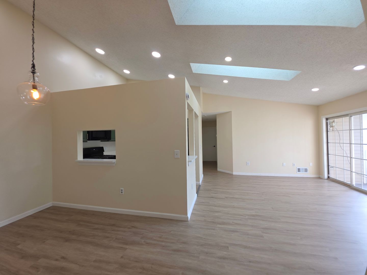 Be The First To Occupy This 2Nd Fl 2 Bedroom 2 Bath Condominium With Lots Of Amenities Since Being Renovated – photo 3