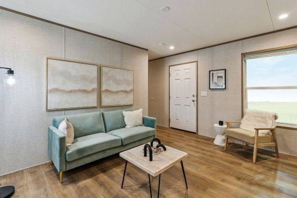 19 North Dr. – photo 3